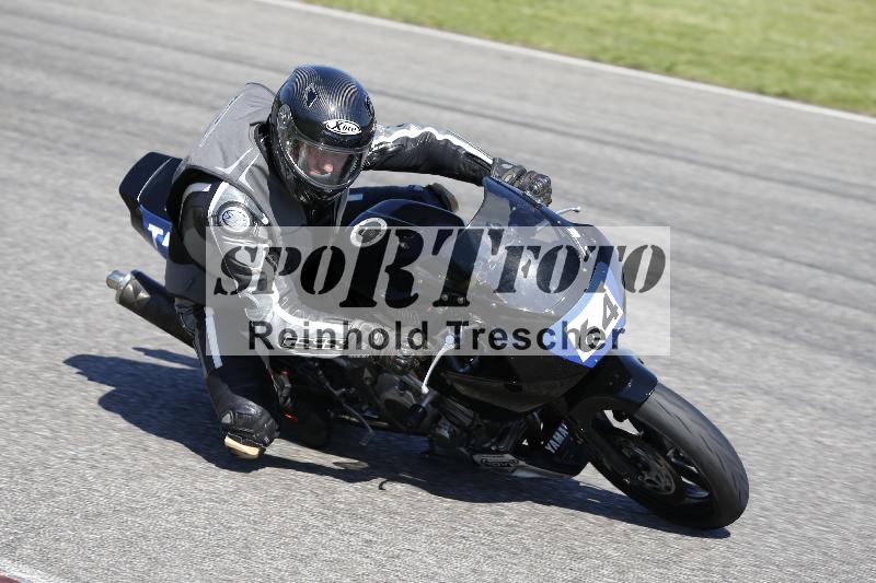 Archiv-2025/12 30.04.2025 Speer Racing ADR/Classic/64